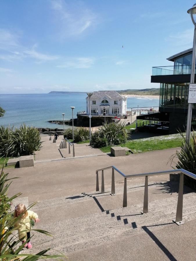 Mervue Apartment, 4 Causeway View, Portrush Exterior foto